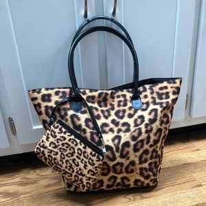 Leopard print Tote with Wristlet Make-up Purse